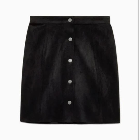Aritzia Dresses & Skirts - Aritzia Wilfred Free Black Faux Suede Button Centinela Skirt